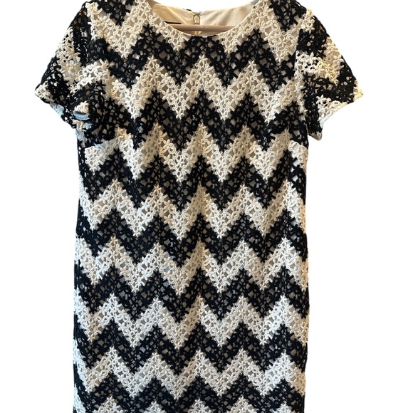 Talbots 8P Dress Crochet Black Ivory Chevron Stripe Sheath Work Cocktail EUC - Picture 2 of 8